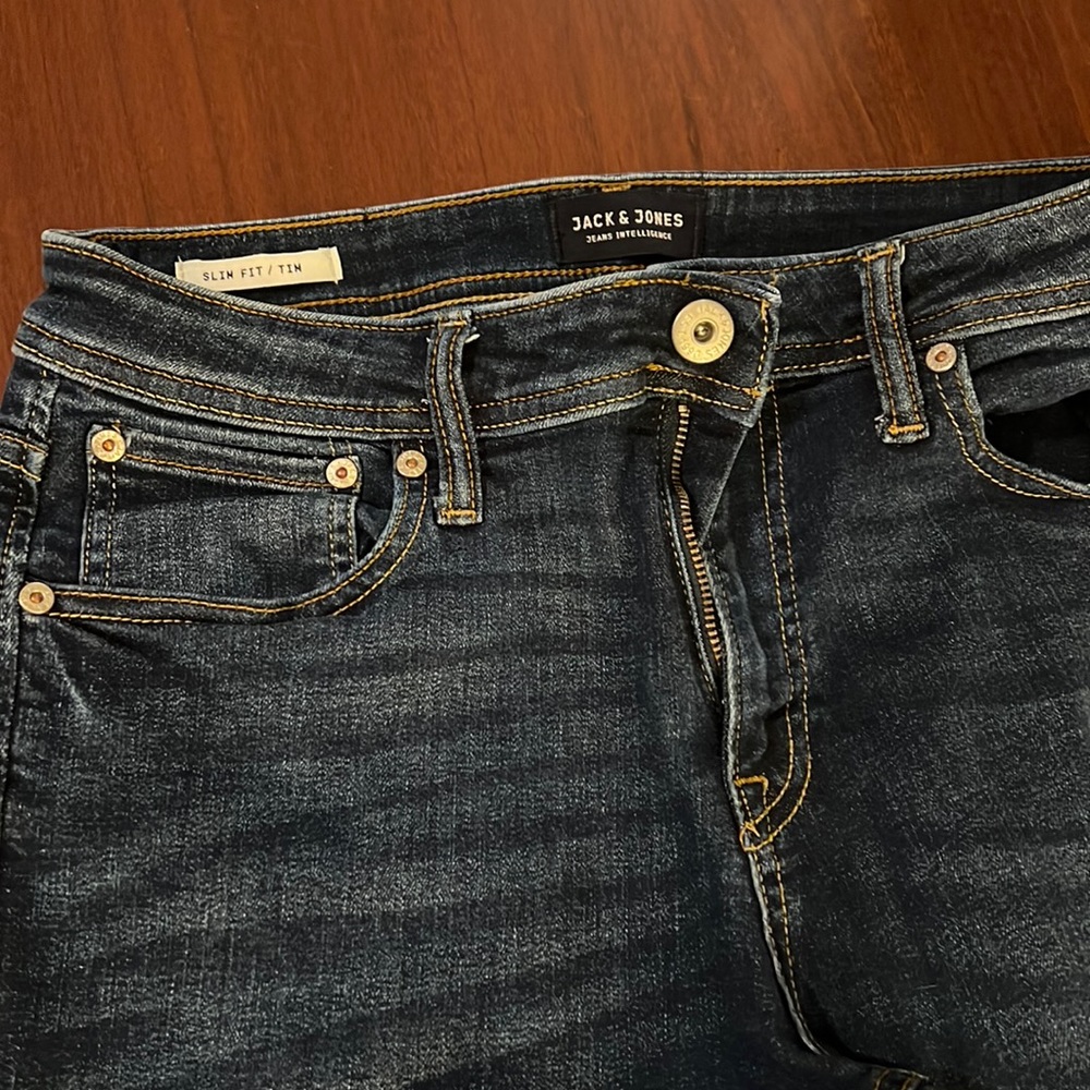 JACK & JONES SLIM FIT JEANS - MENS size 30x32